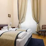 Karolyi Kastely & Restaurant 3*