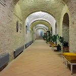 Karolyi Kastely & Restaurant