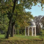 Karolyi Kastely & Restaurant Hotel 3*