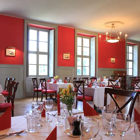 מלון Karolyi Kastely & Restaurant
