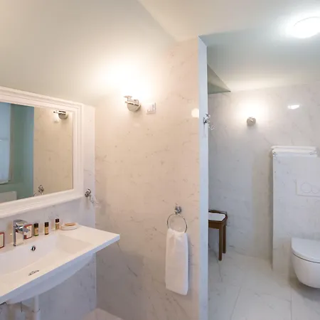 Hotel Karolyi Kastely & Restaurant Fehérvárcsurgó