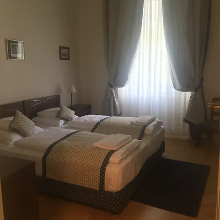 Karolyi Kastely & Restaurant 3* Fehérvárcsurgó