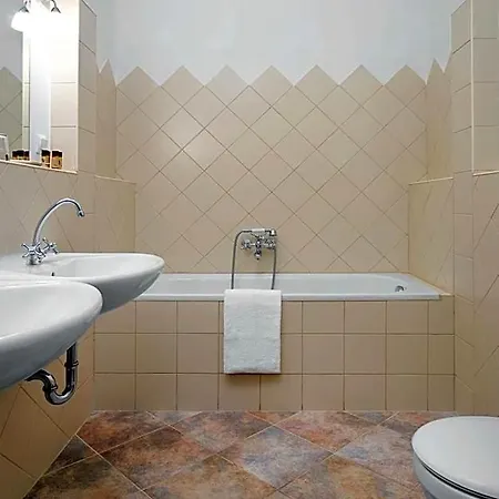 Károlyi Kastély Hotel&restaurant Hotel Fehérvárcsurgó