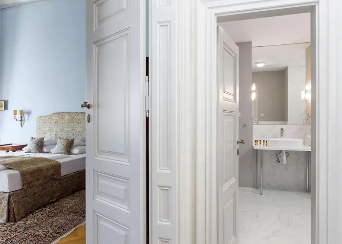 Karolyi Kastely & Restaurant ホテル