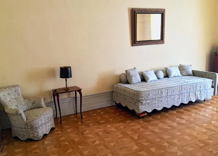 ホテル Karolyi Kastely & Restaurant 3*