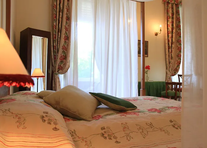 ホテル Karolyi Kastely & Restaurant Fehérvárcsurgó