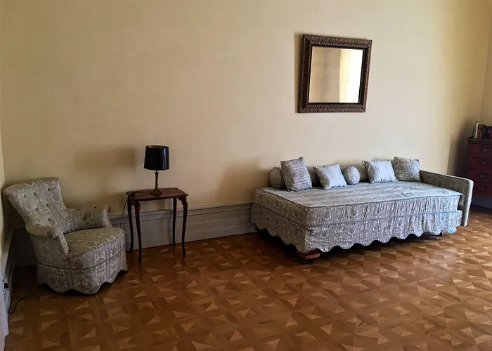 ホテル Karolyi Kastely & Restaurant