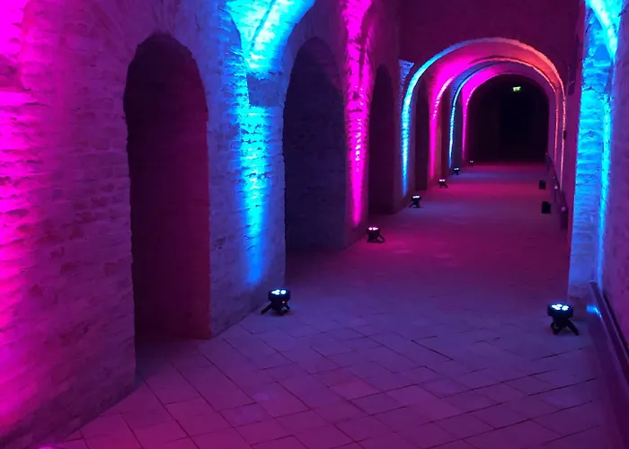 Karolyi Kastely & Restaurant 3* Fehérvárcsurgó